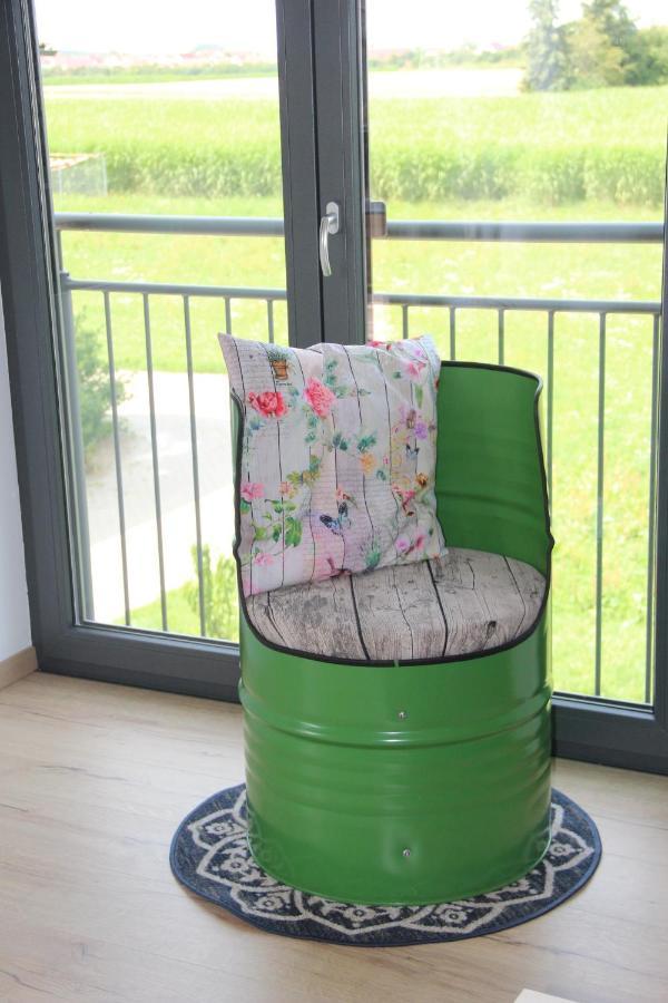 Ferienwohnungen "Blumenwiese" 딜링겐안더도나우 외부 사진